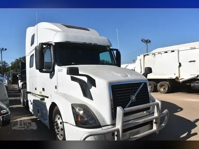 2016 VOLVO VNL64T780