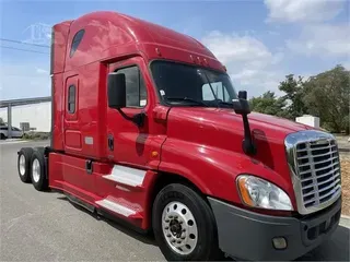 2017 FREIGHTLINER CASCADIA 125