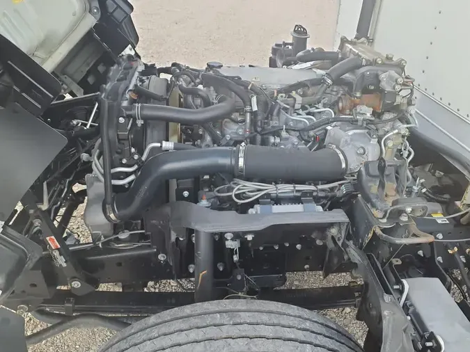 2019 ISUZU NPR