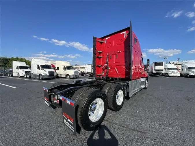 2019 FREIGHTLINER CASCADIA