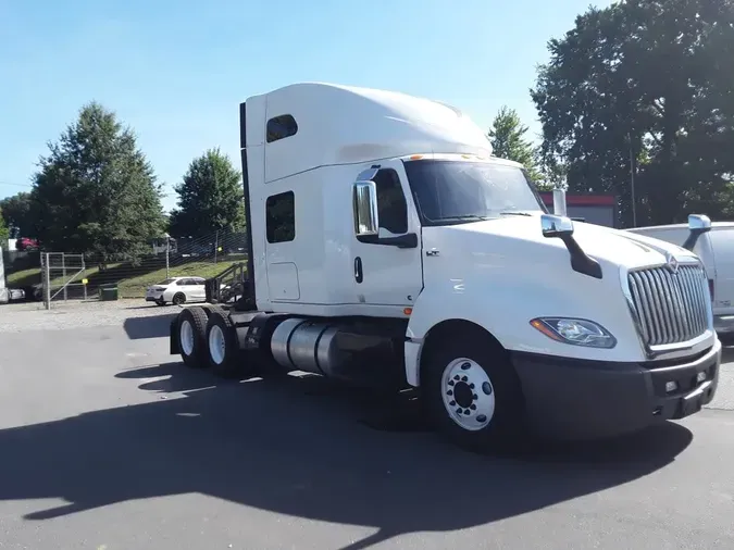 2020 NAVISTAR INTERNATIONAL LT625 SLPR CAB
