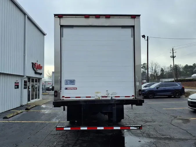 2019 FREIGHTLINER/MERCEDES M2 106