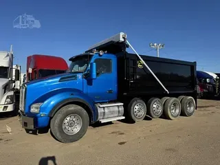2016 KENWORTH T880