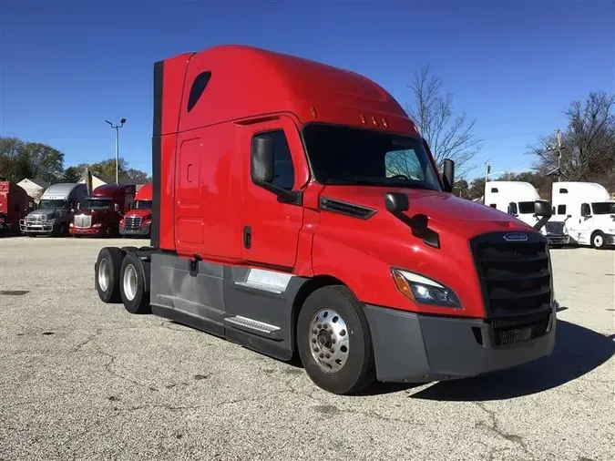 2021 FREIGHTLINER CASCADIA