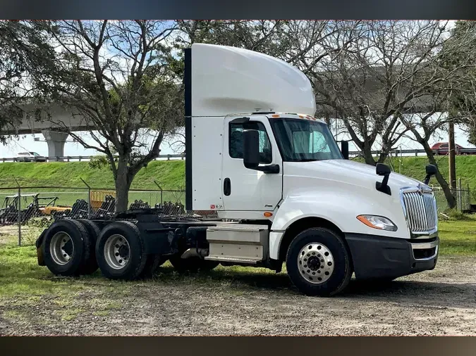 2020 INT LT625 6x4fdc3e7b9ef1800f1885ce5f65b0fb358