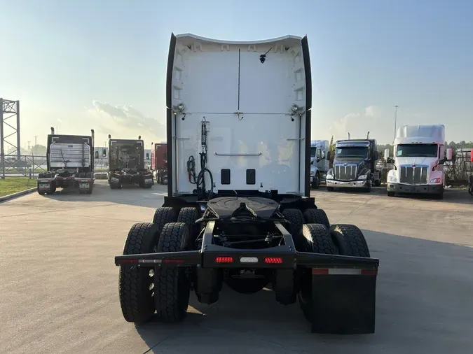2021 Peterbilt 579