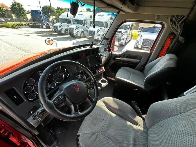 2020 Kenworth T680