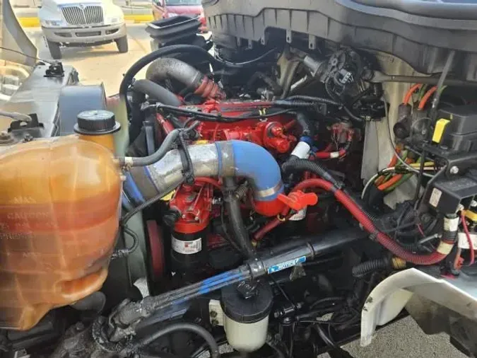 2020 International MV607