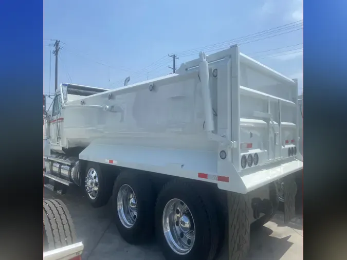 2018 Western Star 4900