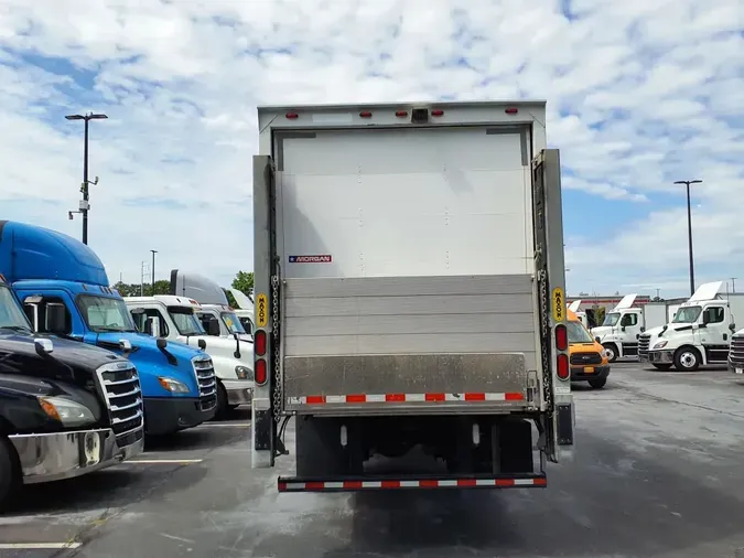 2020 FREIGHTLINER M2 106