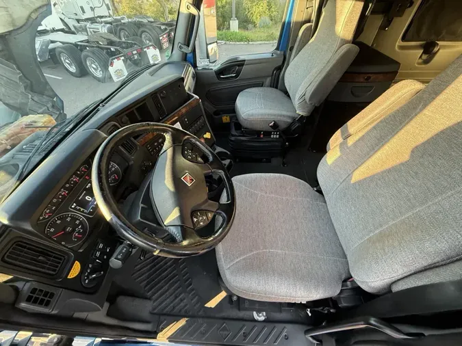 2022 International LT625fdd4c404ddfa5dddcba88aac436dc800