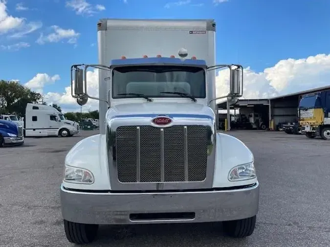 2020 Peterbilt 337