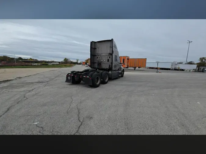 2022 International LTfdd8eb93df57517c80259ecdf4dcf402
