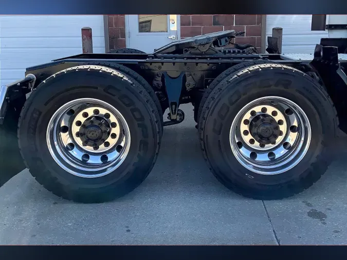 2021 INT LT625 6x4