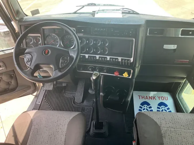 2021 Kenworth W900L