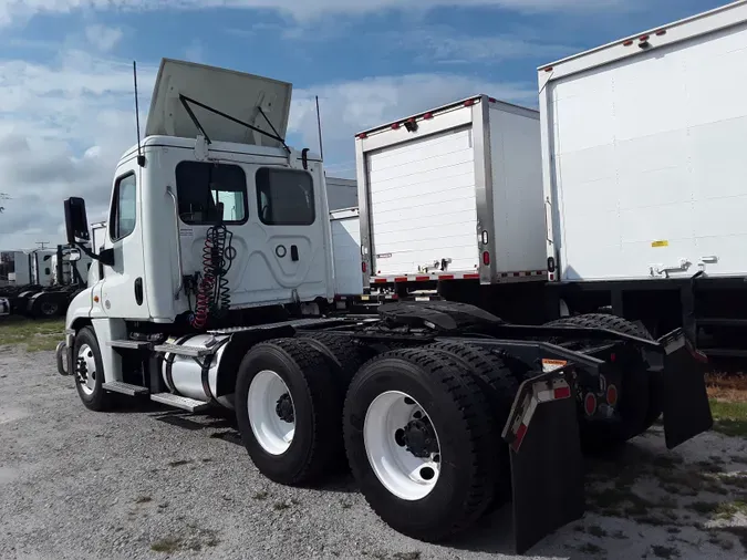 2019 FREIGHTLINER/MERCEDES CASCADIA 125