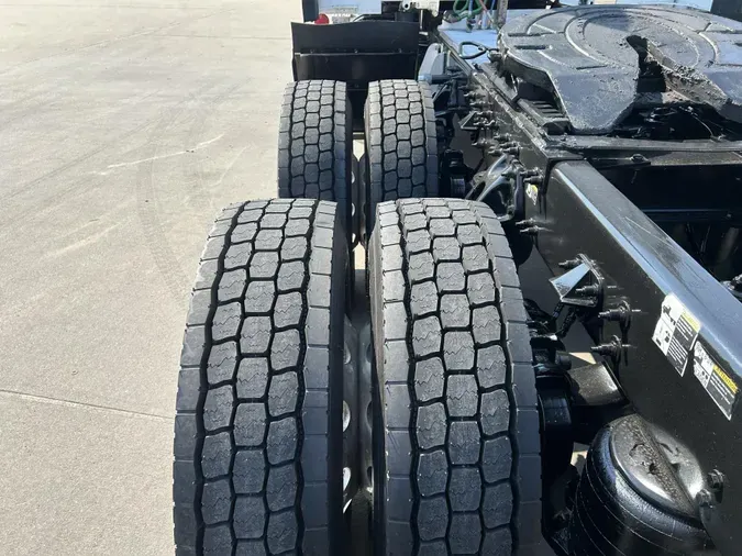 2020 Peterbilt 567