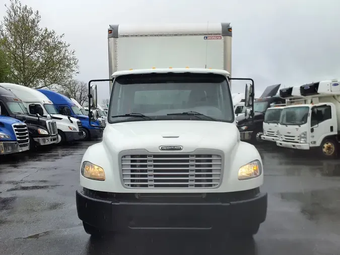 2018 FREIGHTLINER M2 106