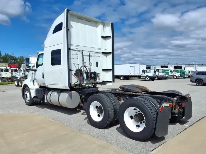 2019 NAVISTAR INTERNATIONAL LT625 SLPR CAB