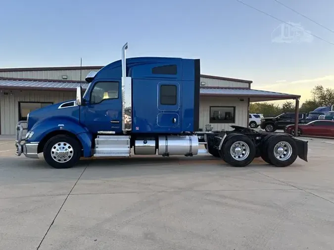 2022 KENWORTH T680