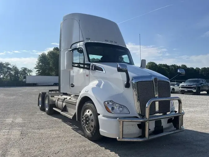 2021 Kenworth T680