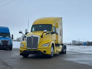 2023 KENWORTH T680