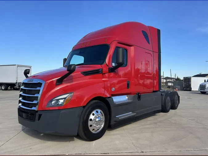 2021 Freightliner Cascadia