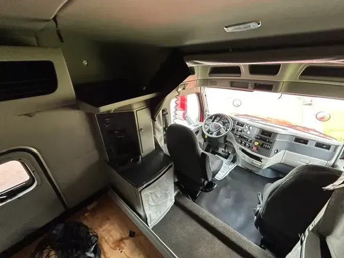 2019 PETERBILT 579