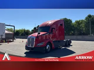 2022 KENWORTH T680