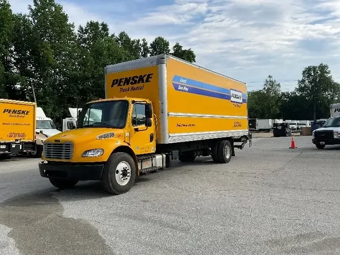 2019 Freightliner M2