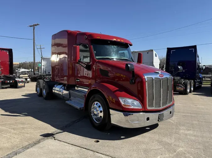 2022 Peterbilt 579