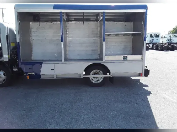 2018 ISUZU NRR