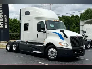 2021 INT LT625 6x4