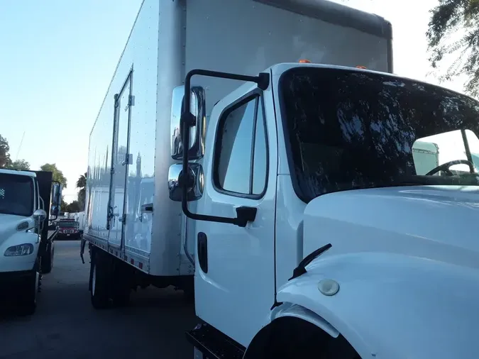 2018 FREIGHTLINER/MERCEDES M2 106
