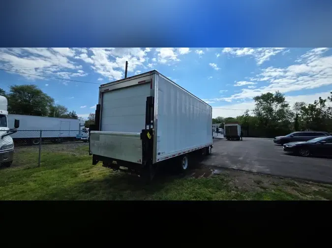 2018 ISUZU NRR