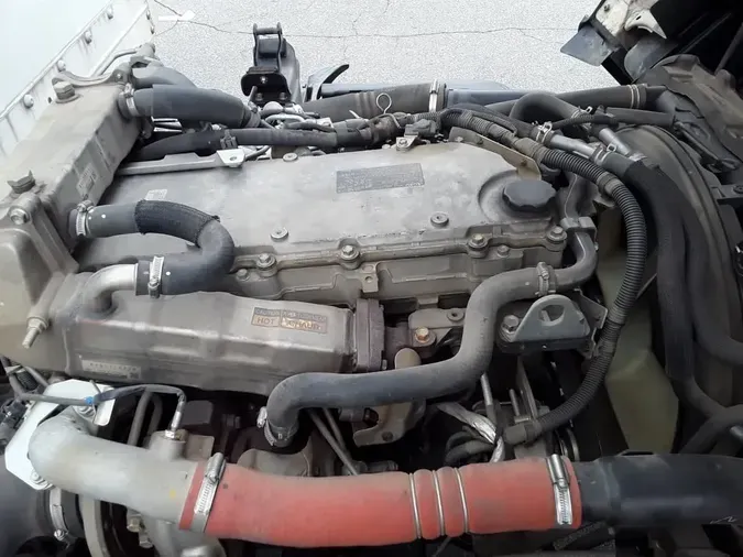 2019 ISUZU NPR HD