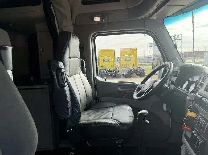2020 Peterbilt 579