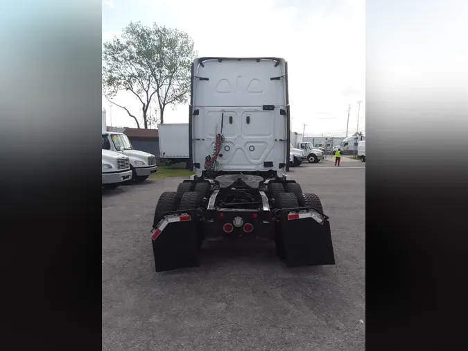 2020 FREIGHTLINER/MERCEDES NEW CASCADIA PX12664
