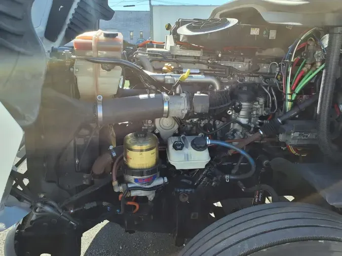 2019 FREIGHTLINER/MERCEDES CASCADIA 125fe0a21bb87450969299a8184070d6b44