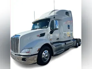 2022 Peterbilt 579
