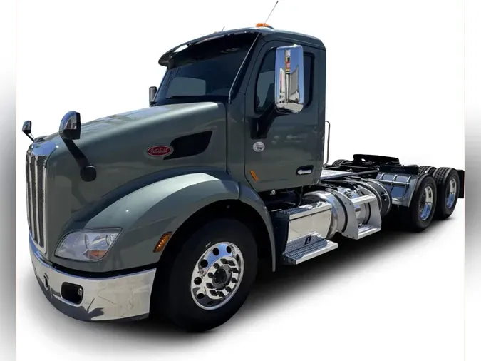 2021 Peterbilt 579fe0e1e06af4ca80dcde49e2c5f3139e7