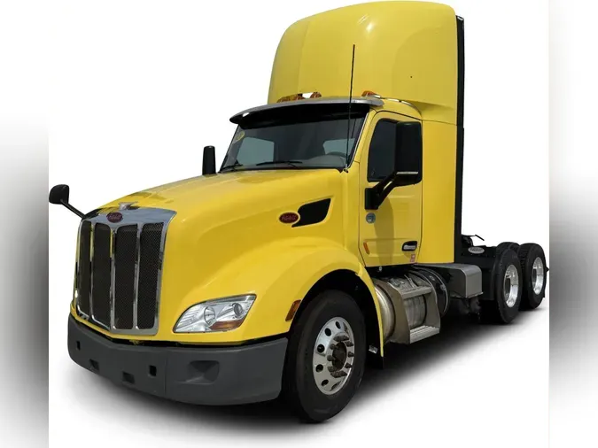 2021 Peterbilt 579fe0e28dc30d1e82113f7c4a9f2776923