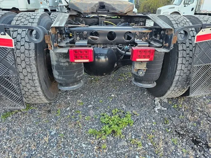 2019 NAVISTAR INTERNATIONAL LT625 DAYCAB T/Afe157b8fd5eec929ccccedd7a0e42d91