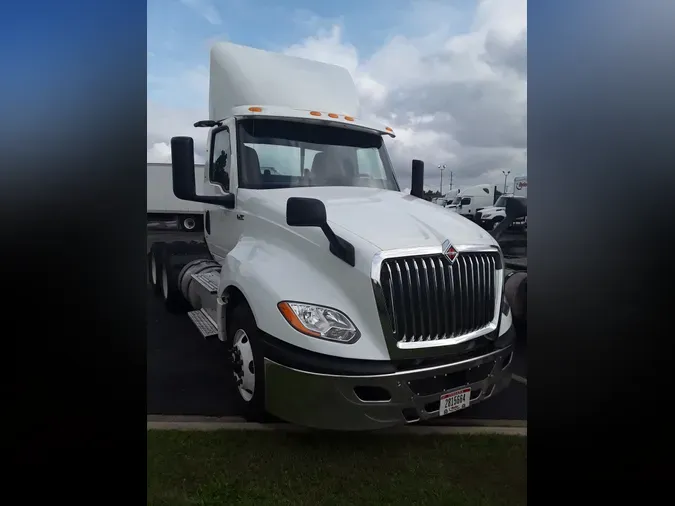 2019 NAVISTAR INTERNATIONAL LT625 DAYCAB T/Afe15d9eb415b3df449cacfc09ee49e9f