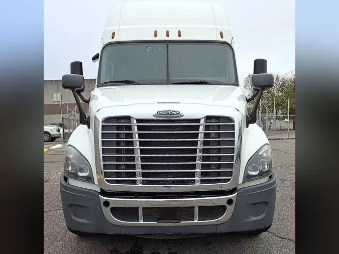 2020 FREIGHTLINER/MERCEDES CASCADIA 125fe17b4eac74ee2797695090c22f854be