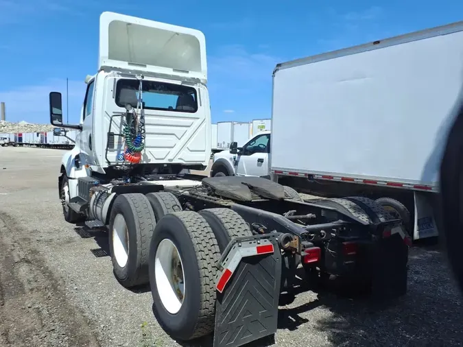 2018 NAVISTAR INTERNATIONAL LT625 DAYCAB T/A