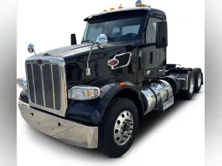 2023 Peterbilt 567