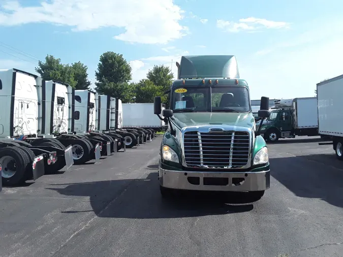 2016 FREIGHTLINER/MERCEDES CASCADIA 125