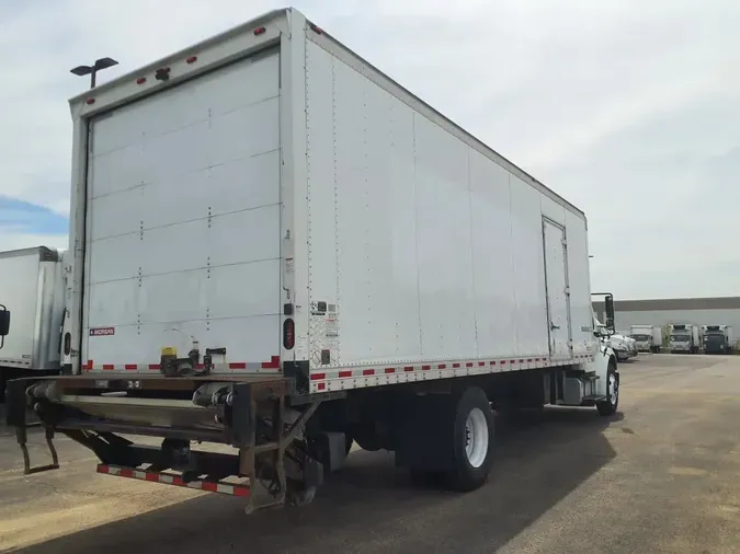 2017 FREIGHTLINER M2 106