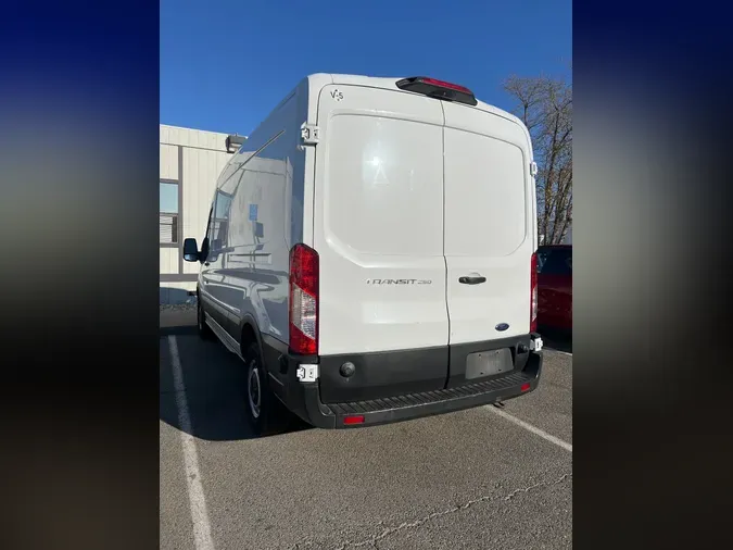 2019 FORD MOTOR COMPANY TRANSIT 250 MED ROOF